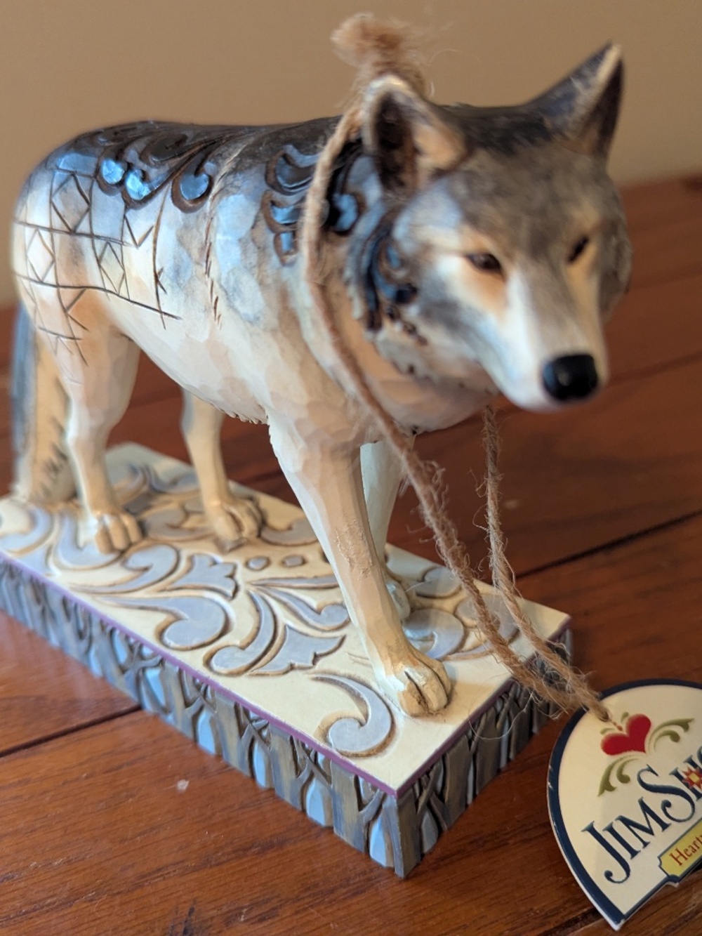 Jim Shore Wolf Figurine "The Prowl" Heartwood Creek 2010 Floral Base Enesco